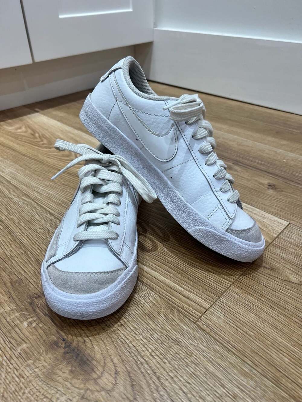 Nike Blazer Low '77 White Suede Youth Size 5